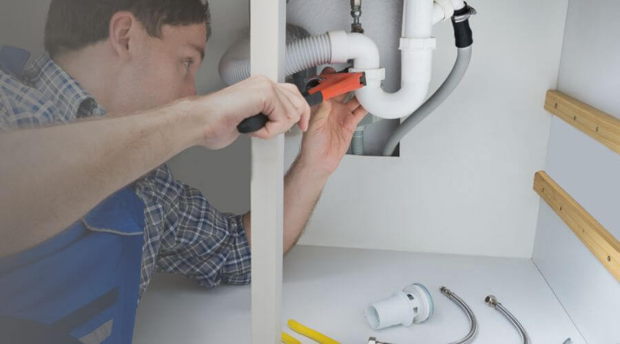 Professional sink repair in Bloomington, NE